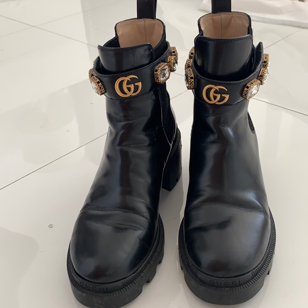 Gucci leather ankle boots